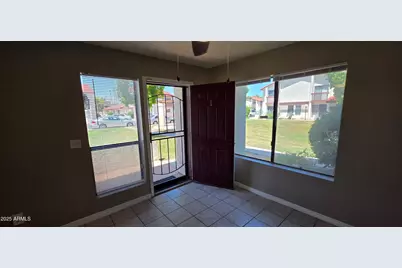 2831 E Waltann Lane #1, Phoenix, AZ 85032 - Photo 22