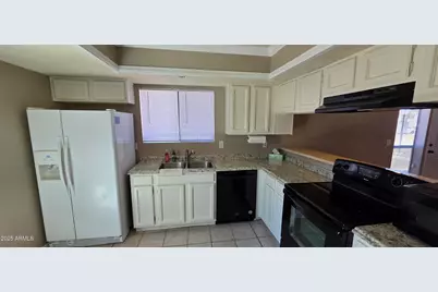 2831 E Waltann Lane #1, Phoenix, AZ 85032 - Photo 8