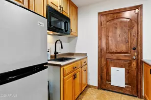 12042 N 30th Pl, Phoenix, AZ 85028 - Photo 12