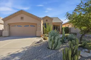 15745 E Cactus Dr, Fountain Hills, AZ 85268 - Photo 4