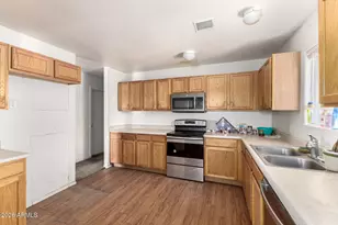 115 S Apache Ave, Eloy, AZ 85131 - Photo 8