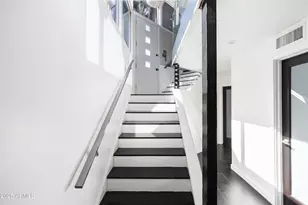 3126 N 6th Ave, Phoenix, AZ 85013 - Photo 48