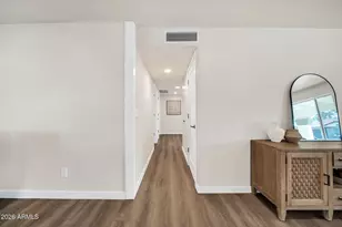 3430 E Poinsettia Dr, Phoenix, AZ 85028 - Photo 8