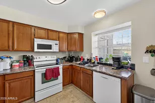 4601 N 102nd Ave, Phoenix, AZ 85037 - Photo 8