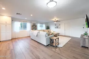 8062 E Krail St, Scottsdale, AZ 85250 - Photo 16