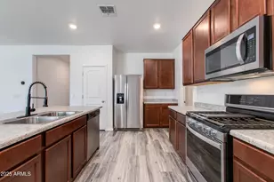 26753 N 175th Dr, Surprise, AZ 85387 - Photo 12