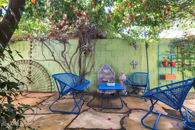 1621 N 11th Avenue, Phoenix, AZ 85007 - Photo 12