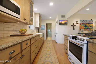 1621 N 11th Avenue, Phoenix, AZ 85007 - Photo 4