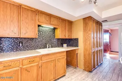 2218 N 35th Street, Phoenix, AZ 85008 - Photo 8