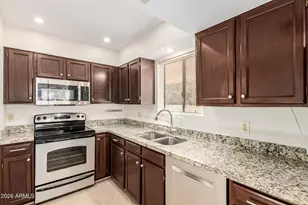 9270 E Mission Ln, Scottsdale, AZ 85258 - Photo 4