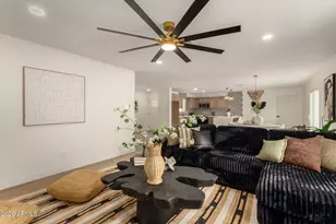 516 E Greenway Dr, Tempe, AZ 85282 - Photo 4