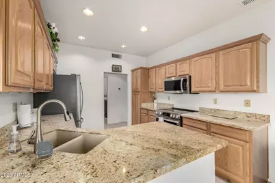 15002 W Buttonwood Drive, Sun City West, AZ 85375 - Photo 10