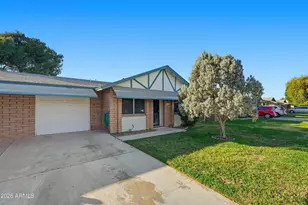 10108 N 95th Dr, Peoria, AZ 85345 - Photo 2