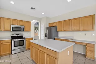 2333 W Carter Rd, Phoenix, AZ 85041 - Photo 18