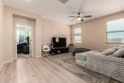 12475 W Palmaire Avenue, Glendale, AZ 85307 - Photo 14