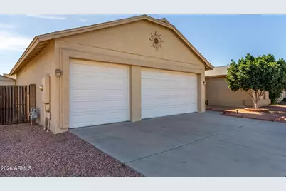 10109 W Denton Lane, Glendale, AZ 85307 - Photo 2