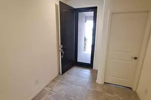 18541 W Mescal St, Surprise, AZ 85388 - Photo 14