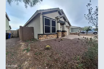 18541 W Mescal Street, Surprise, AZ 85388 - Photo 2