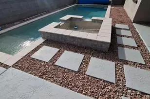 18541 W Mescal St, Surprise, AZ 85388 - Photo 8