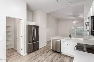 554 S 233rd Dr, Buckeye, AZ 85326 - Photo 6