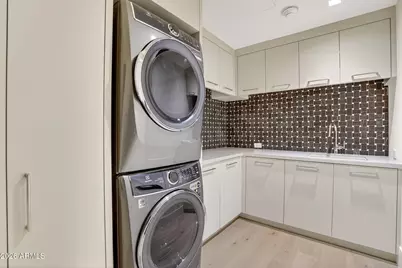 6587 N Palmeraie Boulevard #1008, Paradise Valley, AZ 85253 - Photo 36