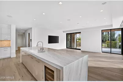 6587 N Palmeraie Boulevard #1008, Paradise Valley, AZ 85253 - Photo 14