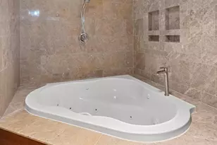 8464 N 7th Ave, Phoenix, AZ 85021 - Photo 28