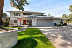 8464 N 7th Ave, Phoenix, AZ 85021 - Photo 2