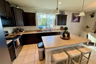 12202 W Del Rio Ln, Avondale, AZ 85323 - Photo 8