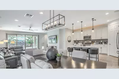 7727 W Agora Lane, Phoenix, AZ 85043 - Photo 8