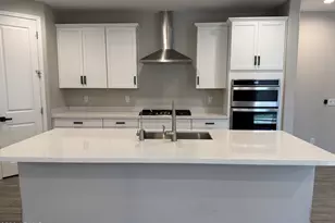 1099 S Peden Dr, Chandler, AZ 85286 - Photo 12