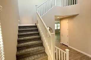 1099 S Peden Dr, Chandler, AZ 85286 - Photo 4