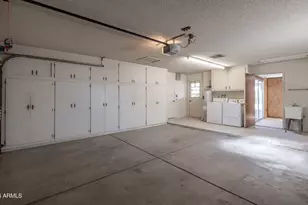 11036 W Oak Ridge Rd, Sun City, AZ 85351 - Photo 18