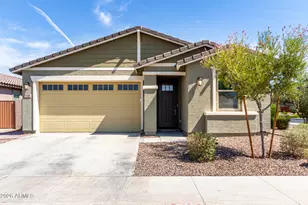 130 E Elmwood Pl E, Chandler, AZ 85249 - Photo 1