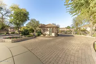 20660 N 40th St, Phoenix, AZ 85050 - Photo 30