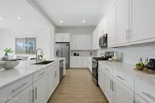 24749 N 175th Ave, Surprise, AZ 85387 - Photo 12