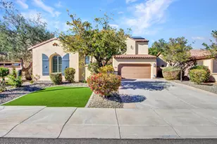 12562 W Miner Trail, Peoria, AZ 85383 - Photo 2