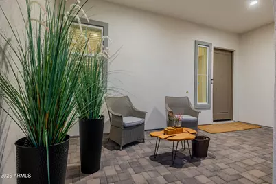 17210 W Gracemont Street, Surprise, AZ 85388 - Photo 4