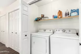 1721 S Shafer Dr, Tempe, AZ 85281 - Photo 30