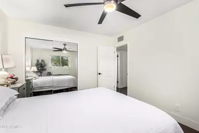 1721 S Shafer Drive, Tempe, AZ 85281 - Photo 20