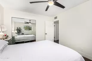 1721 S Shafer Dr, Tempe, AZ 85281 - Photo 20