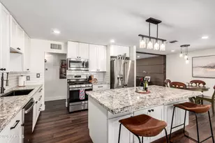 1721 S Shafer Dr, Tempe, AZ 85281 - Photo 14