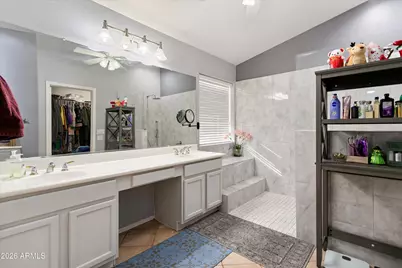 13367 W Lisbon Lane, Surprise, AZ 85379 - Photo 16