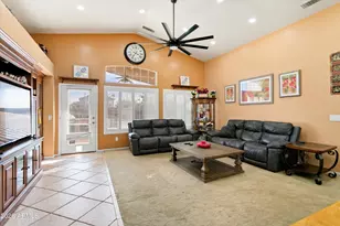 13367 W Lisbon Ln, Surprise, AZ 85379 - Photo 8