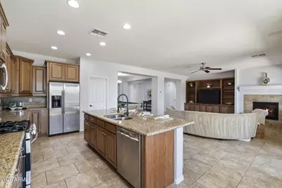 16295 N 183rd Drive, Surprise, AZ 85388 - Photo 14