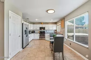 1414 N Birch St, Gilbert, AZ 85233 - Photo 18