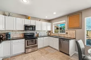 1414 N Birch St, Gilbert, AZ 85233 - Photo 18