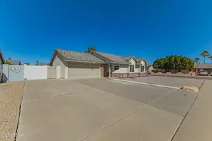 7920 W Columbine Dr, Peoria, AZ 85381 - Photo 2