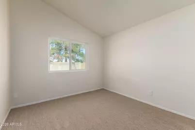 7920 W Columbine Drive, Peoria, AZ 85381 - Photo 10