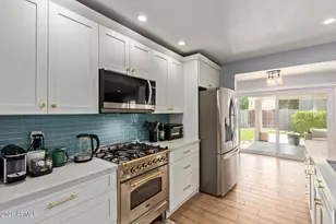 1065 E Fairmont Dr, Tempe, AZ 85282 - Photo 18